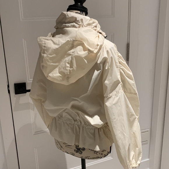 Off white cream light jacket , new no tag - Picture 2 of 4